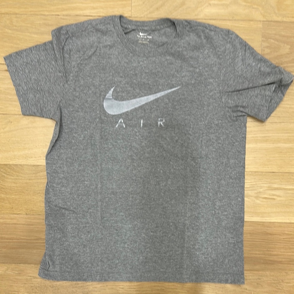 Nike Air Classic Gray T-Shirt